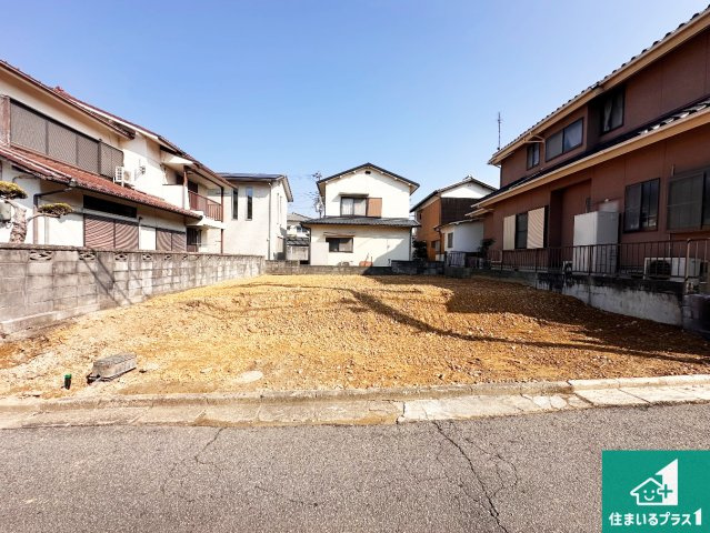 加古川市平岡町新在家　売土地の外観|周辺は落ち着いた街並みの住宅地！子育てがしやすい住環境です！現地でしかわからない事もございます。是非一度ご覧ください。