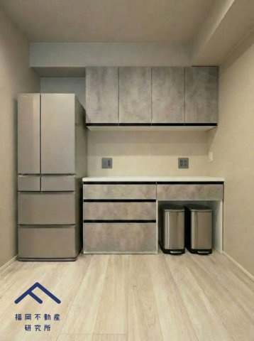 イトーピア大橋マンションのキッチン|※AIによる家具・カップボード等設置例です