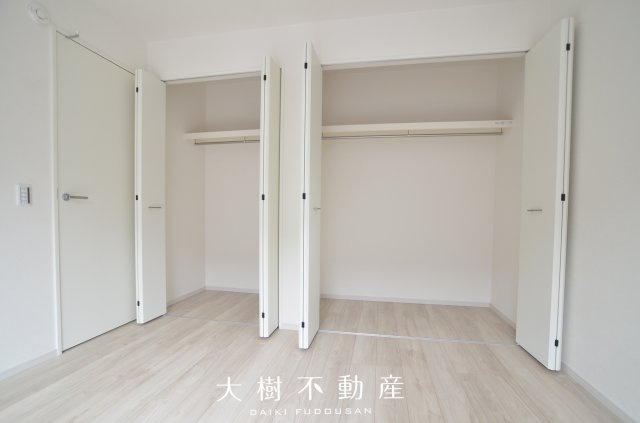 【洋室】 | 座間市立野台３丁目 新築戸建て 全3棟【仲介手数料無料】 | 2階　洋室1　クローゼット