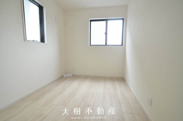 【洋室】 | 座間市立野台３丁目 新築戸建て 全3棟【仲介手数料無料】 | 2階　洋室3