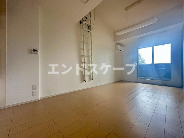 アルルリスボーアの居間・リビング|高崎、前橋のお部屋探しはエンドスケープまで！お客様の理想お聞かせ下さい♪
