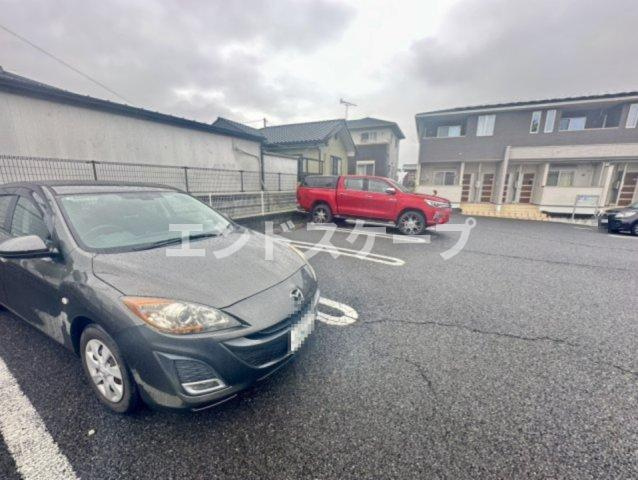 アルルリスボーアの駐車場|高崎、前橋のお部屋探しはエンドスケープまで！お客様の理想お聞かせ下さい♪