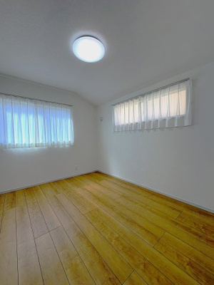 【洋室】 | 久喜市久喜東１丁目新築戸建 | ２階６帖洋室