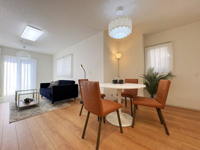 【居間・リビング】 | 久喜市久喜東１丁目新築戸建