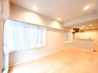 【居間・リビング】