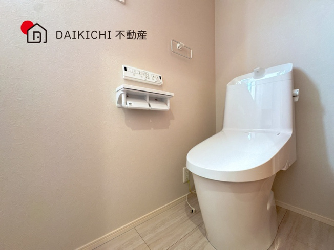 【トイレ】 | 鴻巣市小松1丁目　新築戸建　全14棟　5号棟