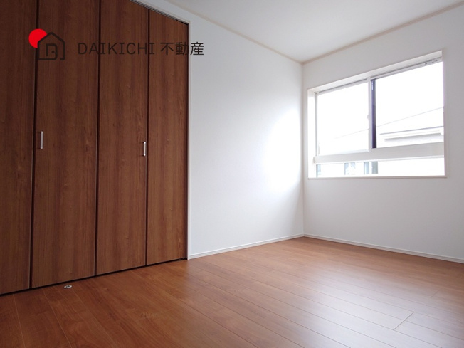 【洋室】 | 鴻巣市小松1丁目　新築戸建　全14棟　5号棟