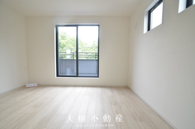 【洋室】 | 座間市立野台３丁目 新築戸建て 全3棟【仲介手数料無料】 | 2階　洋室1