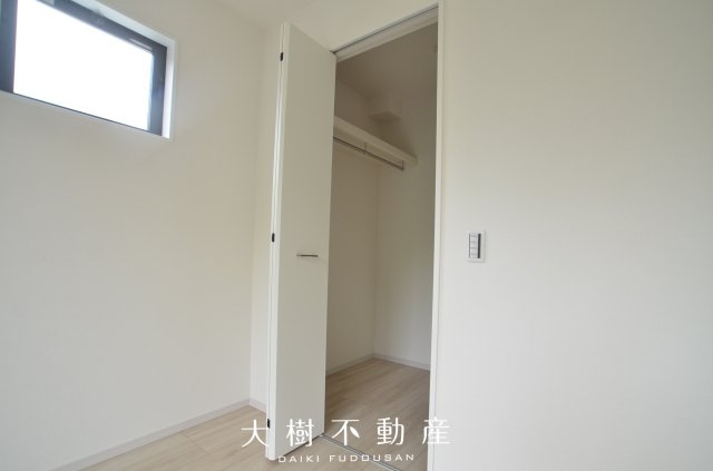 【洋室】 | 座間市立野台３丁目 新築戸建て 全3棟【仲介手数料無料】 | 2階　洋室1　クローゼット