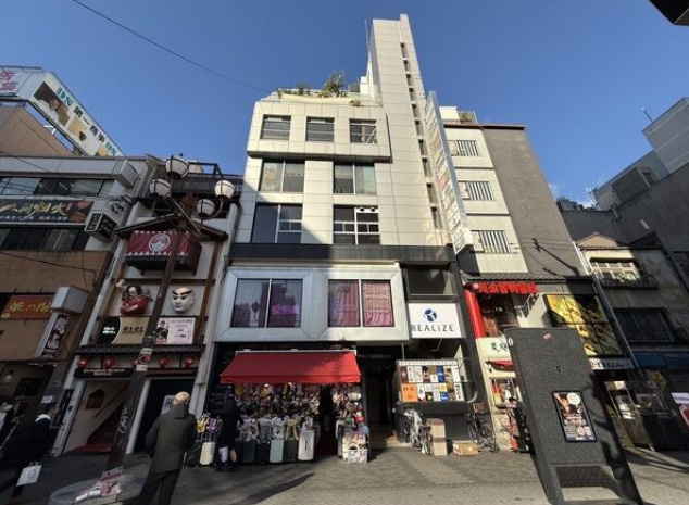 大阪市中央区道頓堀１丁目の店舗一部の外観
