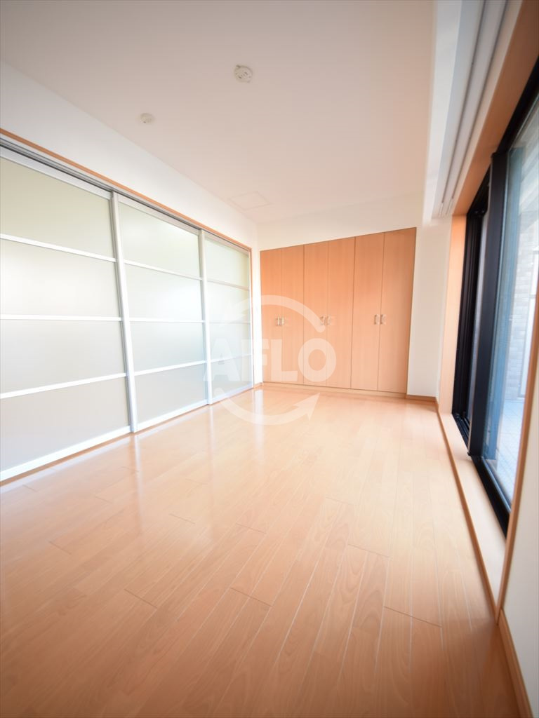 リーガル南堀江　堀江小学校区の居間・リビング|リーガル南堀江　リビング