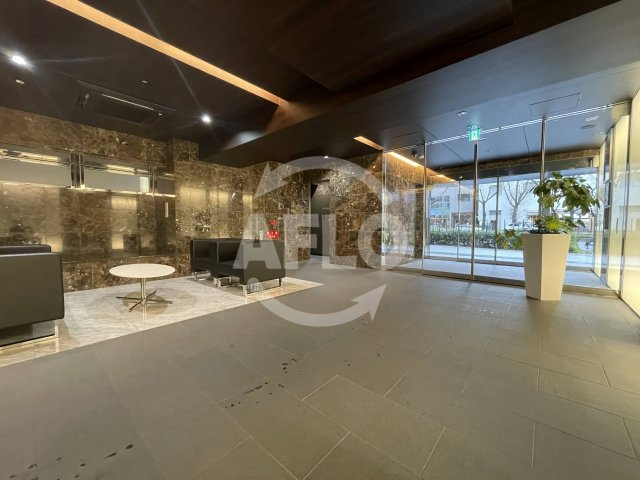 リーガル南堀江　堀江小学校区のロビー|リーガル南堀江　ロビー