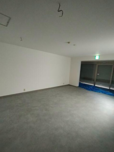 畠山マンション１階店舗 の居間・リビング