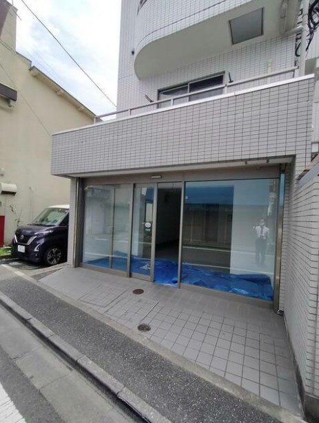 畠山マンション１階店舗 のエントランス