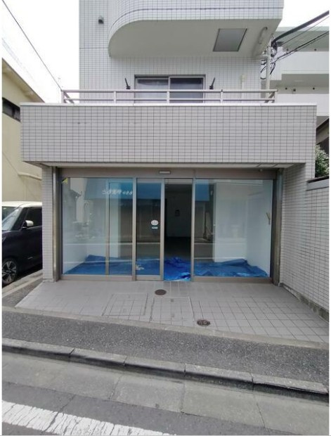 畠山マンション１階店舗 