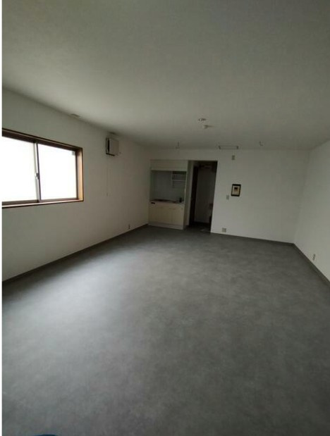 畠山マンション１階店舗 の居間・リビング