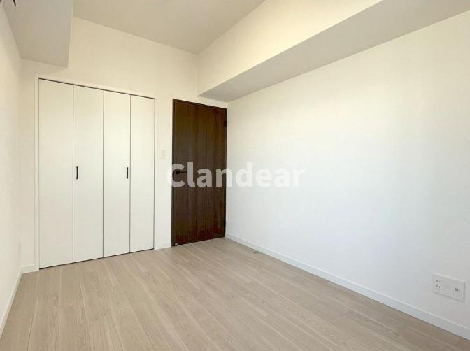 ラ・ベルティ小岩の洋室|ドキドキの新生活も、安心してスタート。ぴったりの住まいを見つけませんか？クランディアが一緒に住まい選びをサポートします‼　まずは、お気軽にお問合せください　＃クランディア