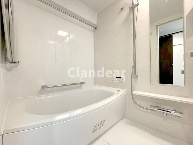 ラ・ベルティ小岩の浴室|ドキドキの新生活も、安心してスタート。ぴったりの住まいを見つけませんか？クランディアが一緒に住まい選びをサポートします‼　まずは、お気軽にお問合せください　＃クランディア