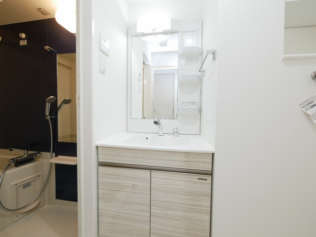 アスヴェル阿波座ＢＬＵＥ　ＥＡＲＴＨの洗面所