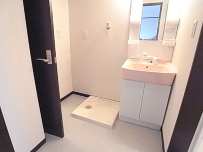 【洗面所】 | ミリアビタ二宮 | 忙しい朝には欠かせない洗面所です