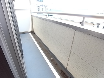 【バルコニー】 | ミリアビタ二宮 | バルコニーからの眺めを楽しみながら食事をしませんか