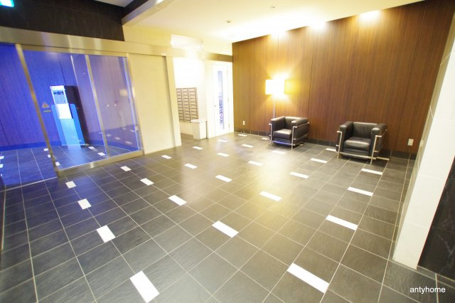 ルクレ京橋　仲介手数料無料のロビー