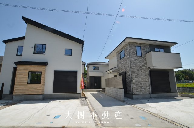 【外観】 | 海老名市国分北3丁目  新築戸建て　全３棟【仲介手数料無料】 | 建物完成しました！！内見可能です♪