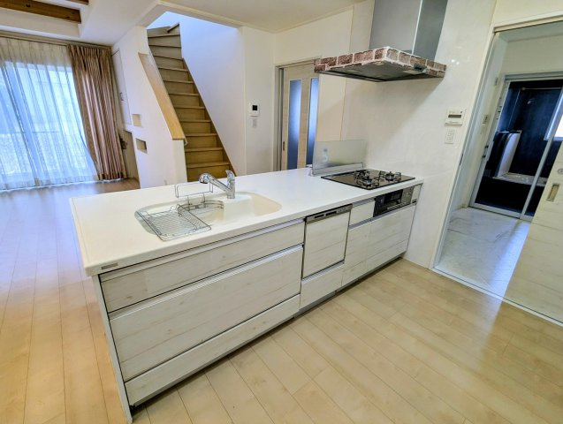 守山区下志段味中古戸建てのキッチン