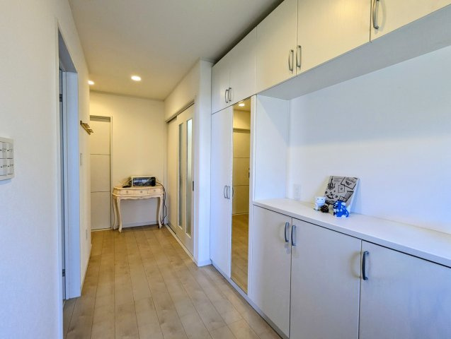 守山区下志段味中古戸建ての玄関