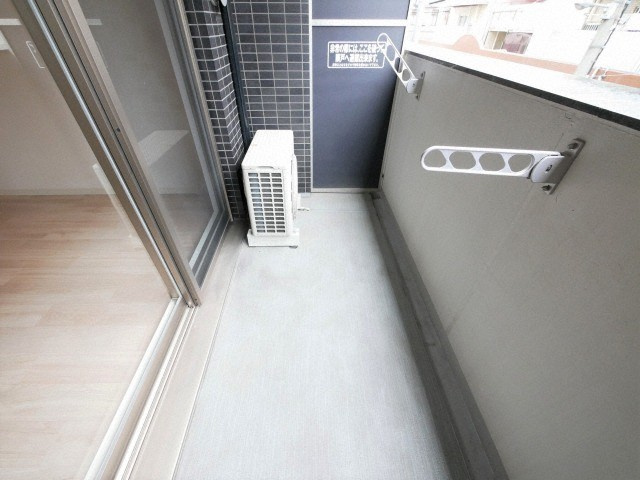 ファステート大阪ドームシティのバルコニー