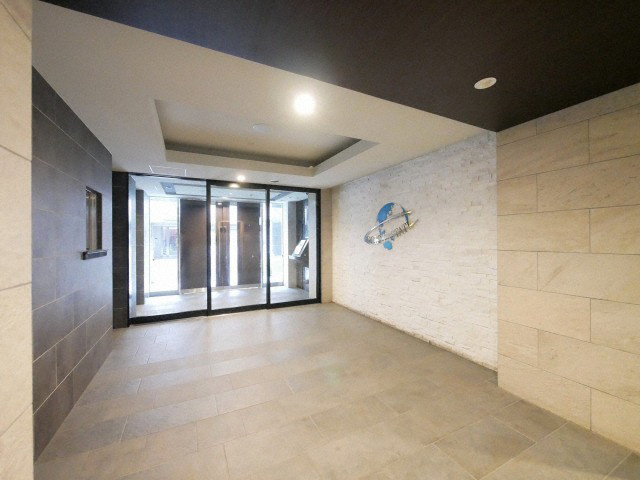 ファステート大阪ドームシティのロビー