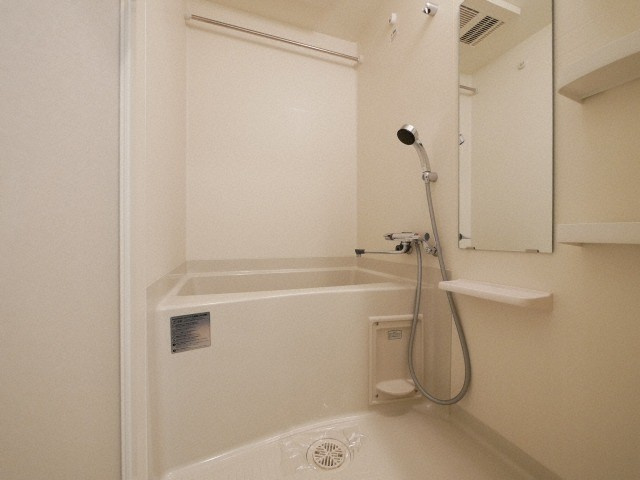 ファステート大阪ドームシティの浴室