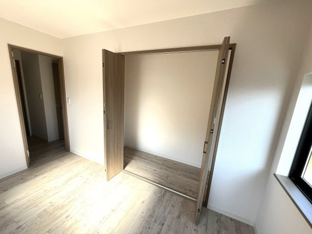 【収納】 | 仲介手数料無料！小羽山小学校に通えるリフォーム済み中古住宅　宇部市大字上宇部広田 | 全室収納付き