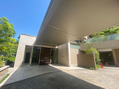 【エントランス】 | グランドメゾン千里中央東丘Ⅱ番館