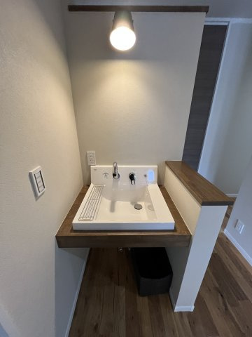 中古住宅　河渡の洗面所