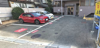 【駐車場】