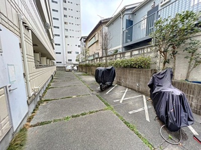 【その他共用部分】 | ディアコート方南 | バイク駐輪場