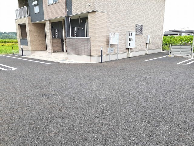 セレーノの駐車場|駐車スペースもあります