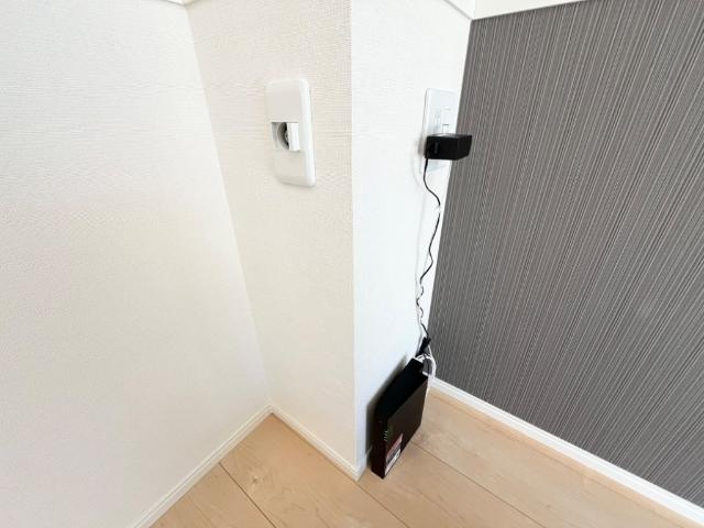 ルル（Ｌｏｕｌｏｕ）の内装|wifiルーター・ガスコック（イメージ）