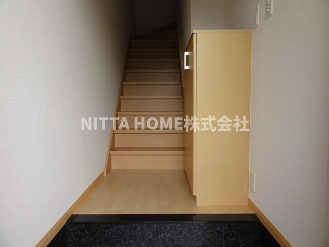 フィオーレの玄関|玄関にはシューズボックスを完備★