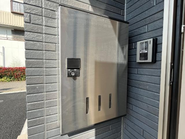 仮）ひたちなか市市毛新築アパートのその他|宅配BOX（イメージ）