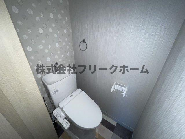 武蔵野市西久保１丁目のアパートのトイレ