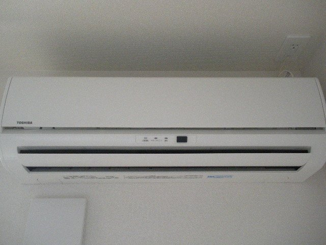 サン　ガーデンの設備|エアコン