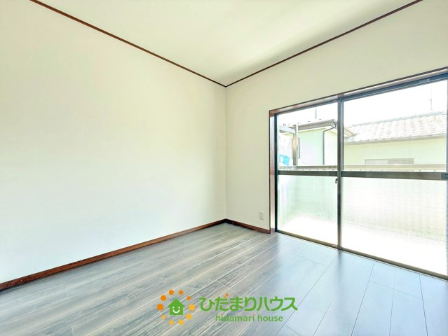 久喜市鷲宮1期　中古一戸建ての洋室