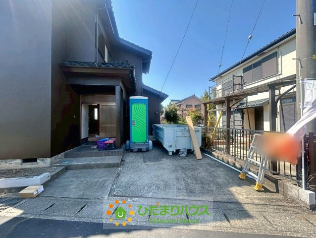 久喜市鷲宮1期　中古一戸建ての前面道路含む現地写真|2025/12/8　撮影