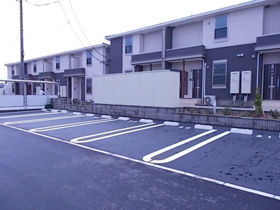 【駐車場】 | ＹＫヴィレッジＩＶ