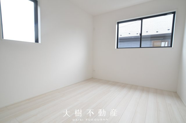 【洋室】 | 綾瀬市小園　新築戸建て　全７棟【仲介手数料無料】 | 2階　洋室2（6.0帖）