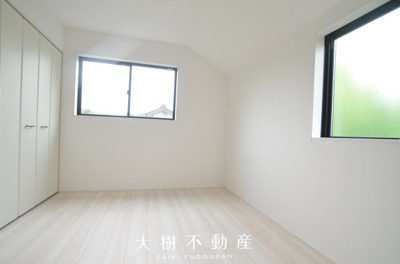 【洋室】 | 綾瀬市小園　新築戸建て　全７棟【仲介手数料無料】 | 2階　洋室3（6.0帖）