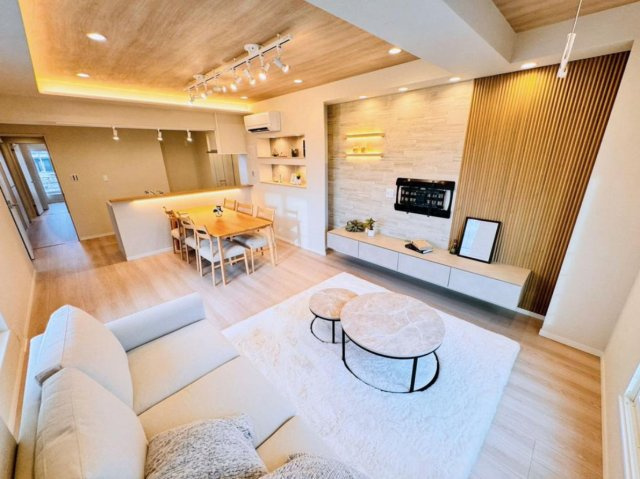 【居間・リビング】 | □■片瀬東映マンション■□