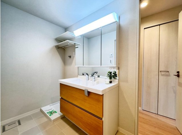 【独立洗面台】 | □■片瀬東映マンション■□